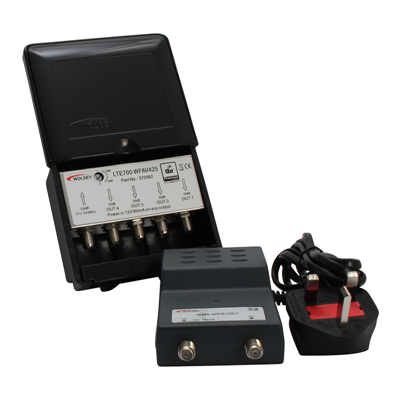 Triax LTE 700 WFAV 425 - 1 Input - Wideband Masthead Amplifier & Power Supply Kit
